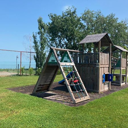 Bodza Apartman Шіофок Екстер'єр фото